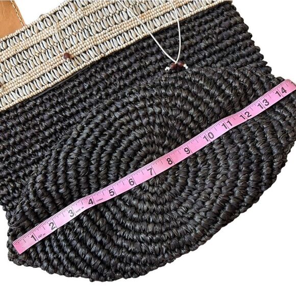 COCOBELLE  BUZIO COWRIE & RAFFIA X LARGE TOTE BAG - Picture 13 of 15